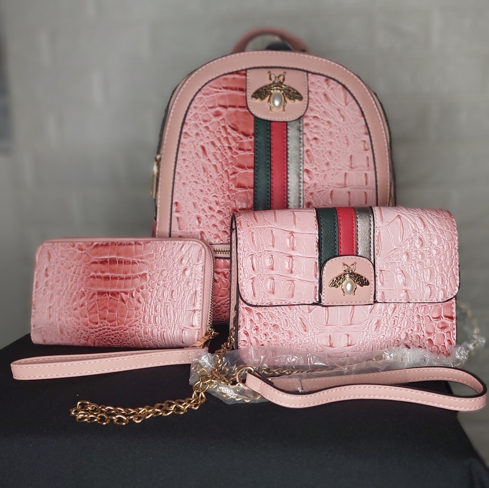 Elegant Pink Croc-Embossed Women Bag Set